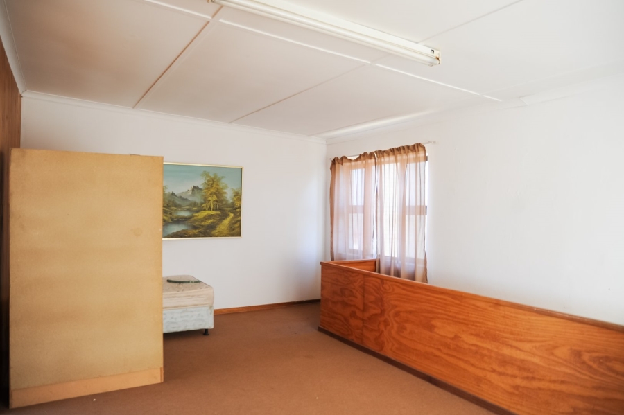 7 Bedroom Property for Sale in McDougall